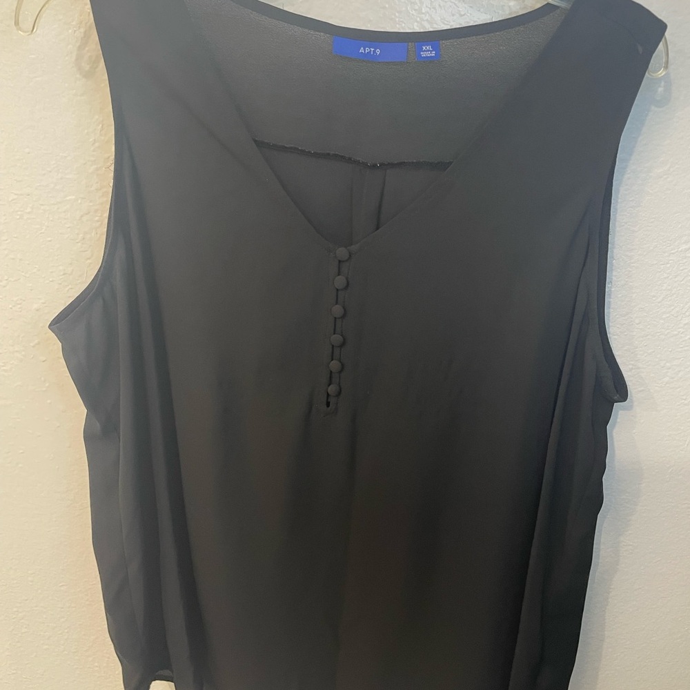 Women's Black Sleeveless Blouse